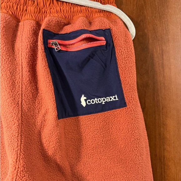 Cotopaxi women’s fleece joggers - Picture 4 of 6